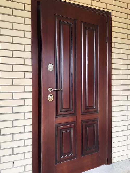 Морозоустойчивая стальная дверь Морозоустойчивая стальная дверь